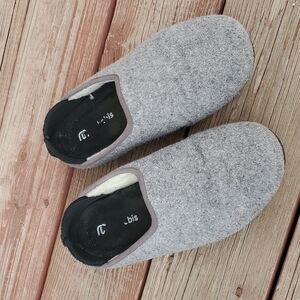 Mahabis 100%wool Women Grey Classic Slipper sz 40 US 8.5-9